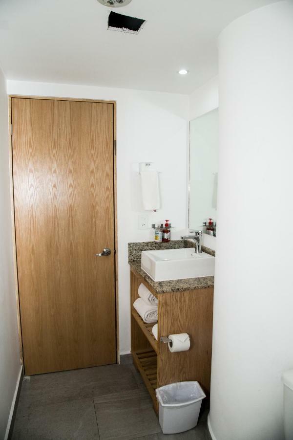 Booking 500 Monterrey Luaran gambar