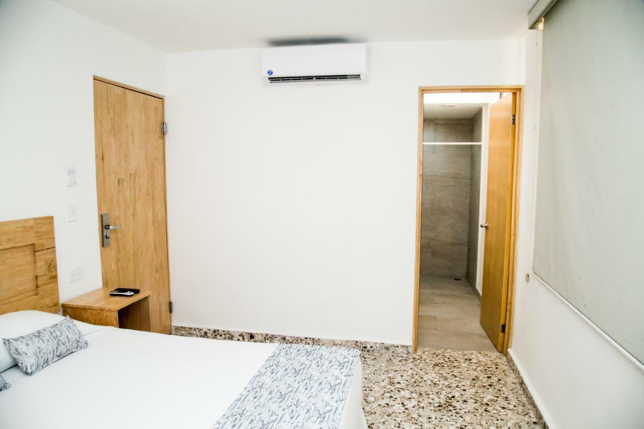 Booking 500 Monterrey Luaran gambar